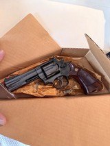New in box S&W 586-4 four inch barrel, beautiful - 18 of 18