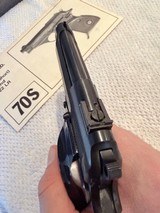 Beretta 70S 22LR pistol excellent with manual - 8 of 12
