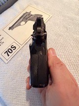 Beretta 70S 22LR pistol excellent with manual - 10 of 12