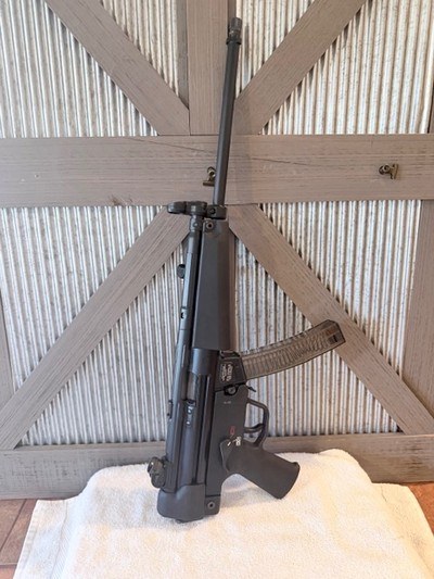 Hk SP5L 9mm, 16 inch barrel as new condition - Image 1 of 15