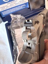 Original Colt Delta Elite 10mm in box - Image 14 of 16