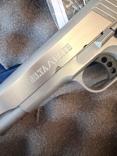 Original Colt Delta Elite 10mm in box - Image 2 of 16