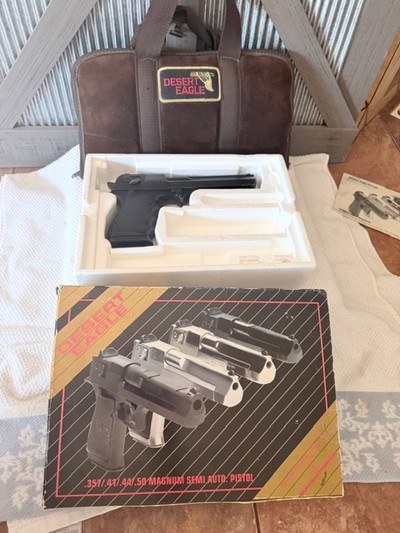 1994 Desert Eagle 44 Mag, lots of extras, 10 inch barrel - Image 20 of 20