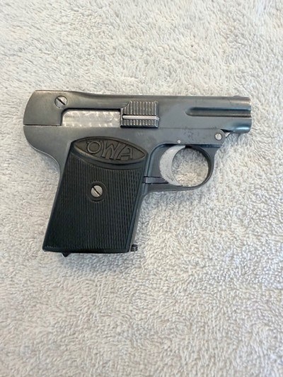 OWA 25acp pistol in excellent shape - Image 2 of 11