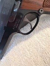Immaculate S&W 39-2 9mm original - Image 2 of 15