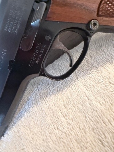 Immaculate S&W 39-2 9mm original - Image 2 of 15