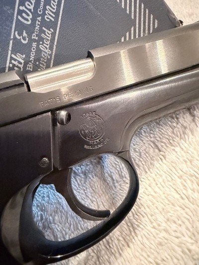As New in Box S&W Model 59 no dash - Image 7 of 17