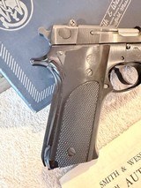 As New in Box S&W Model 59 no dash - Image 8 of 17
