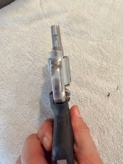 S&W model 60 no dash with Crimson Trace grips - Image 7 of 11