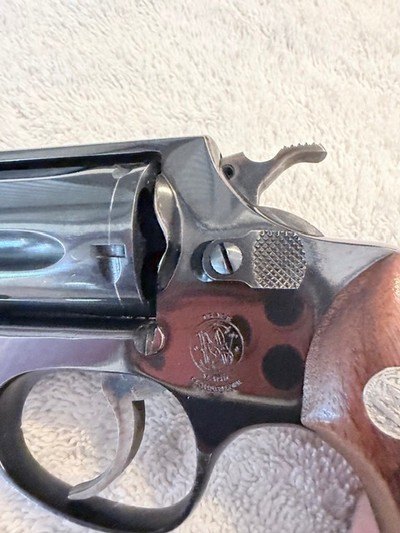 S&W Mode 36 No Dash in excellent shape - Image 6 of 11