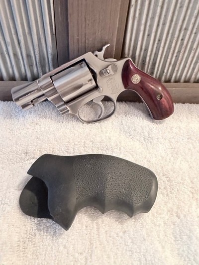 Excellent S&W Model 60-7 38 plus P snub pre lock - Image 1 of 14