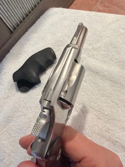 Excellent S&W Model 60-7 38 plus P snub pre lock - Image 13 of 14