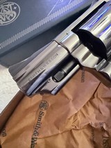 S&W Model 19-3 2.5 inch 357 in box, excellent! - Image 4 of 13