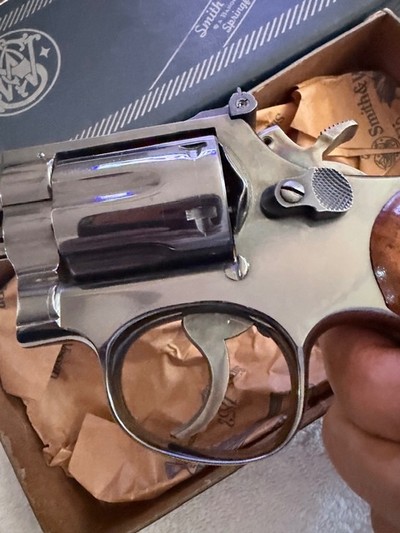 S&W Model 19-3 2.5 inch 357 in box, excellent! - Image 3 of 13