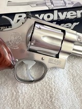 S&W Model 624 no dash in box, excellent condition - Image 7 of 19