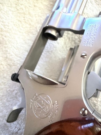 S&W Model 624 no dash in box, excellent condition - Image 11 of 19
