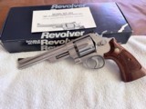 S&W Model 624 no dash in box, excellent condition - Image 1 of 19