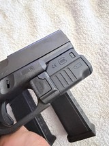 Glock 17 Gen 4 with 3 mags, Glock GTL II light - Image 4 of 14