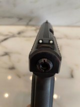 Heckler & Koch HK P7 M8 .9mmx 19 Caliber Pistol - 5 of 15
