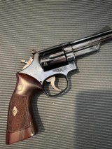 Smith and Wesson 19-2 (357 Mag, Blue, Dimond Grips) - 3 of 13