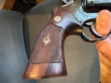Smith and Wesson 19-2 (357 Mag, Blue, Dimond Grips) - 9 of 13