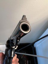 Smith and Wesson 19-2 (357 Mag, Blue, Dimond Grips) - 4 of 13