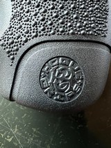 Smith & Wesson 36-3 (3 in, heavy barrel) - 14 of 15