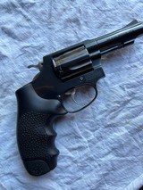 Smith & Wesson 36-3 (3 in, heavy barrel) - 6 of 15