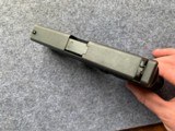 Glock 19 Gen 3 + 3 mags - Image 5 of 6
