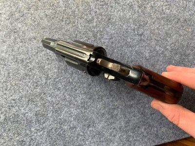 Smith & Wesson Model 10-5 snubnose round butt - Image 3 of 7