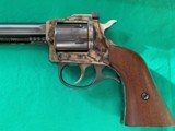 Harrington & Richardson 1871 686 22 LR with extra 22 mag cylinder - 4 of 13
