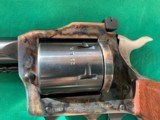 Harrington & Richardson 1871 686 22 LR with extra 22 mag cylinder - 10 of 13