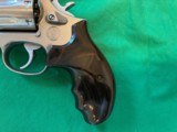 Smith & Wesson 686-4 performance center 357. - 3 of 12