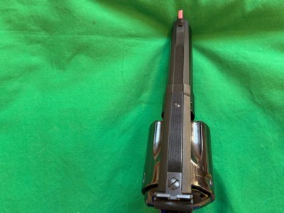 Smith & Wesson 57 no dash 4 inch 41 mag - Image 5 of 13