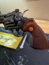 Colt python .357 1980 with original box - 3 of 11