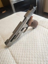 Sig Sauer P220S .45ACP and 9mm conversion kit - 10 of 15