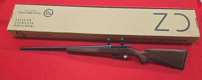 CZ 527 VARMINT 17 HORNET
