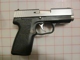 KAHR CW40 - 3 of 7