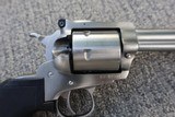 RUGER STAINLESS NEW MODEL SUPER BLACKHAWK IN 44 MAG - 19 of 20