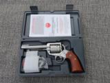 RUGER SUPER BLACKHAWK BISLEY NEW MODEL IN 44 MAG. - 1 of 17