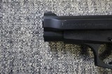 Beretta Model 92-FS with 2 MAGS & ORIG BOX - 19 of 20