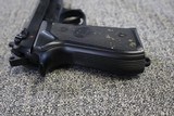 Beretta Model 92-FS with 2 MAGS & ORIG BOX - 7 of 20