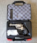 Ruger Vaquero Bird s Head .44 Magnum/44 Special, 3.75?, Stainless Steel