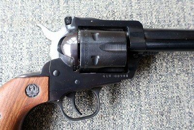 Ruger New Model Blackhawk 6 1/2 Dual Cylinder - Image 6 of 19