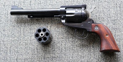 Ruger New Model Blackhawk Dual Cylinder 38-40WCF/10MM Revolver with fitted case - Image 3 of 20