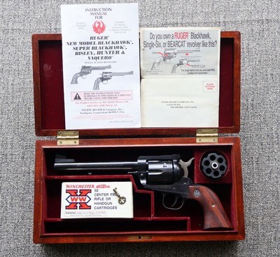Ruger New Model Blackhawk Dual Cylinder 38-40WCF/10MM Revolver with fitted case - Image 1 of 20