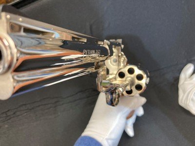 Colt Python .357 Magnum 6 inch Nickel - Image 8 of 10