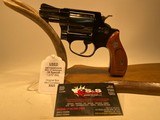 Smith and Wesson Model 37 Chiefs Special Airweight .38 Special - 2 of 17