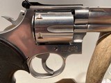 Smith and Wesson Model 686-3 Distinguished Combat Magnum 357 Mag. - 9 of 17