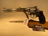 Smith and Wesson Model 686-3 Distinguished Combat Magnum 357 Mag.